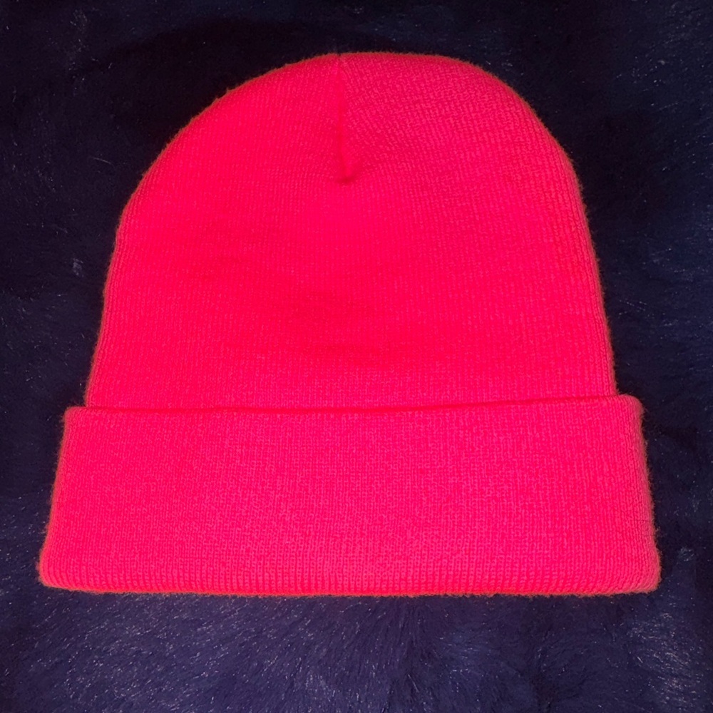 💕 Paradise Park Chicago Pink Beanie - Picture 2 of 2